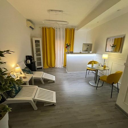 Le Suite Del Lungomare Catânia Exterior foto